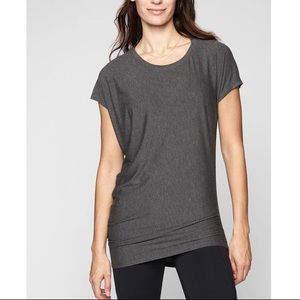 Athleta Threadlight T Shirt Small Charcoal